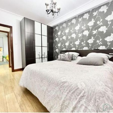 Santuchu Apartamento Elegante Con Wifi Bilbao Kültér fotó