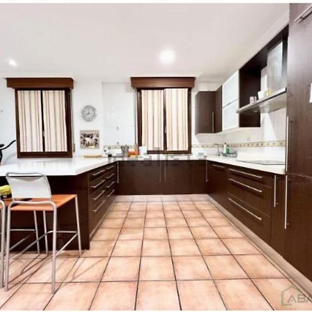 Santuchu Apartamento Elegante Con Wifi Bilbao Kültér fotó